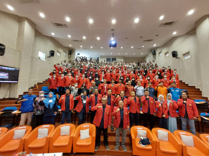 Fakultas Teknik Universitas Hasanuddin melaksanakan Pembukaan Pengenalan Kehidupan Kampus Mahasiswa Baru (PKKMB) tahun 2022